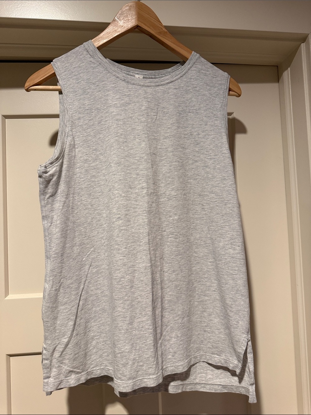 lululemon athletica Heather Light Gray Muscle Tank